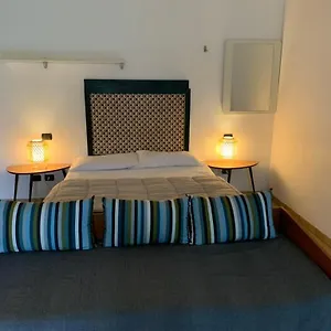 Apartment Mood - Flarer 21, Pavia